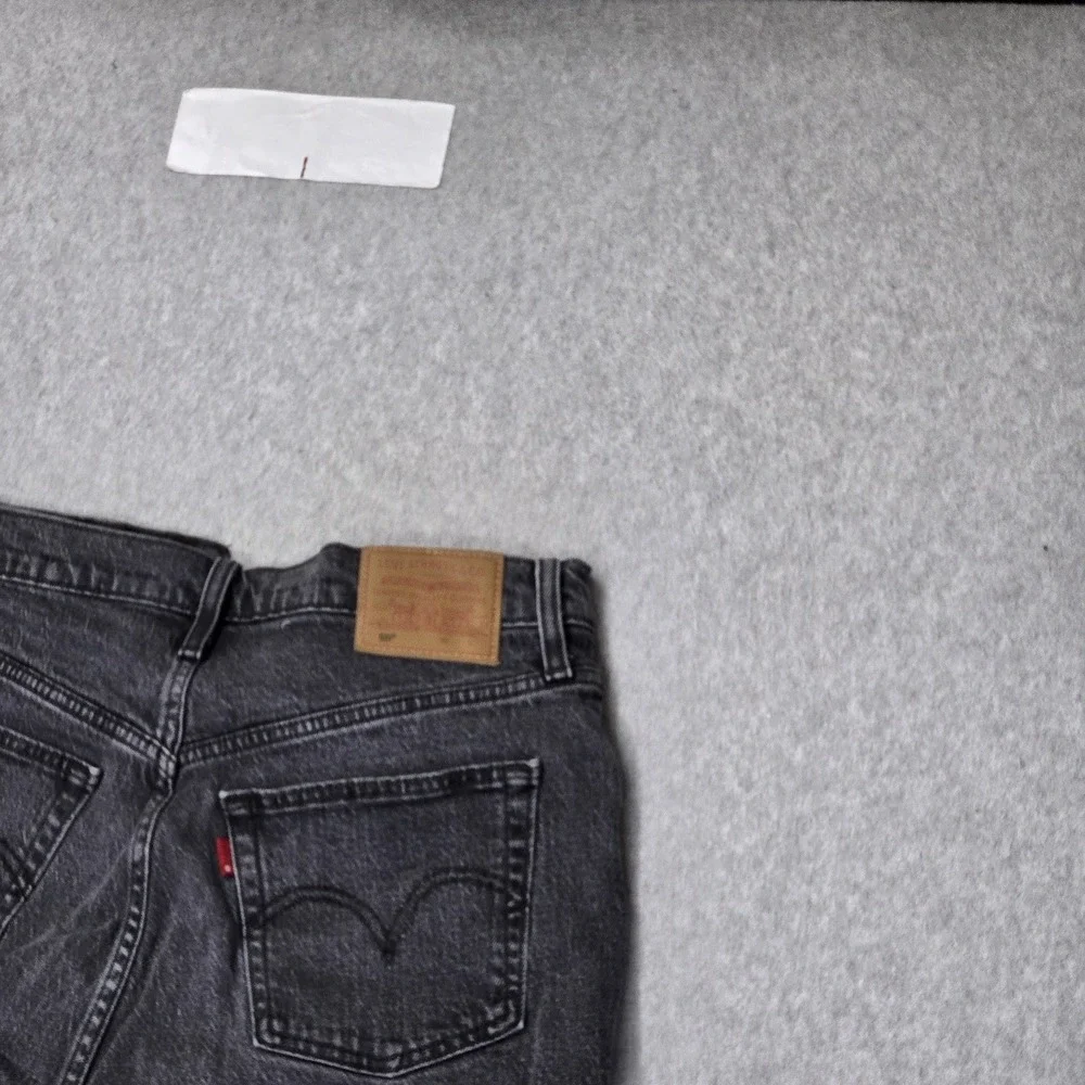 Levi's 501 Women Shorts W28 Gray Denim Jeans Grunge Button Logo